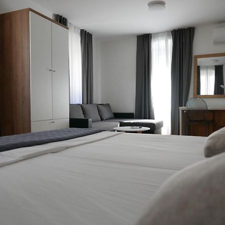 Tri Lava Luxury Living Hotel Split Bagian luar foto