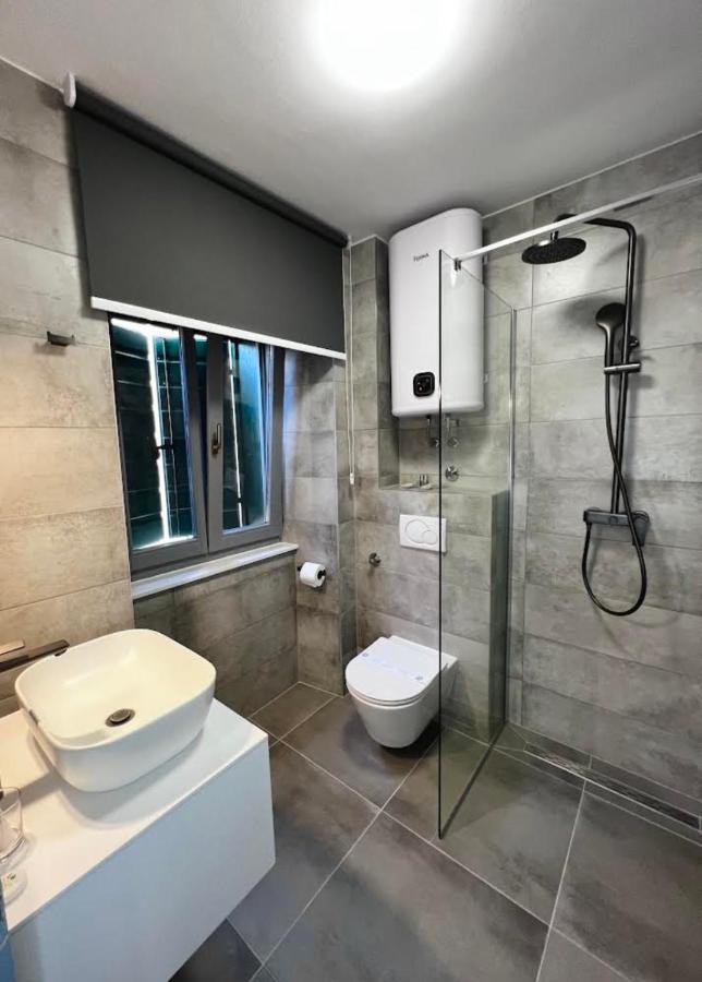 Tri Lava Luxury Living Hotel Split Bagian luar foto