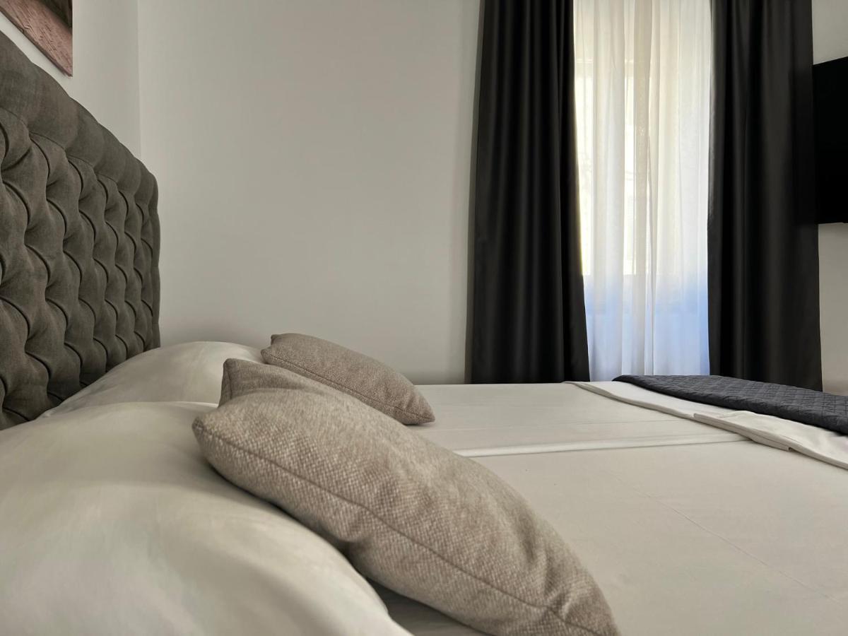 Tri Lava Luxury Living Hotel Split Bagian luar foto