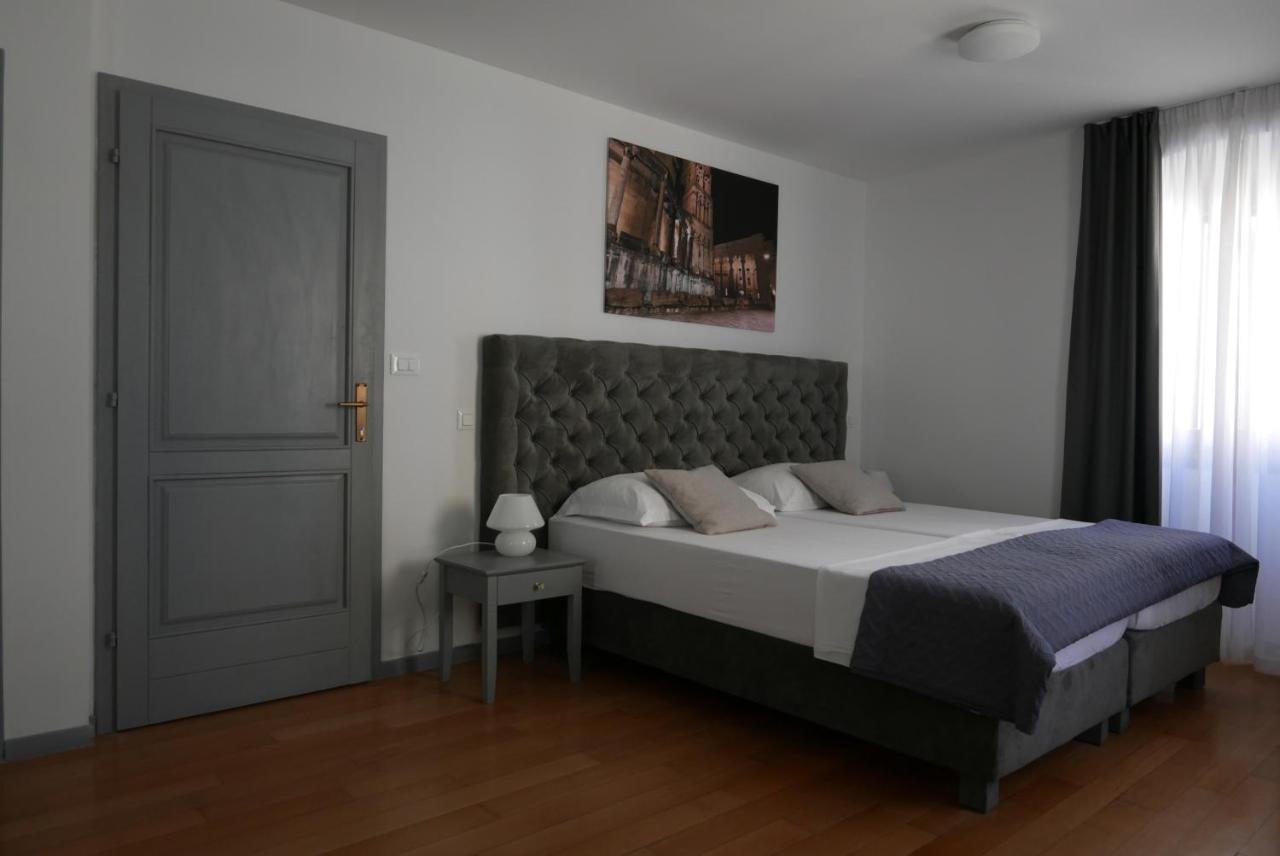 Tri Lava Luxury Living Hotel Split Bagian luar foto