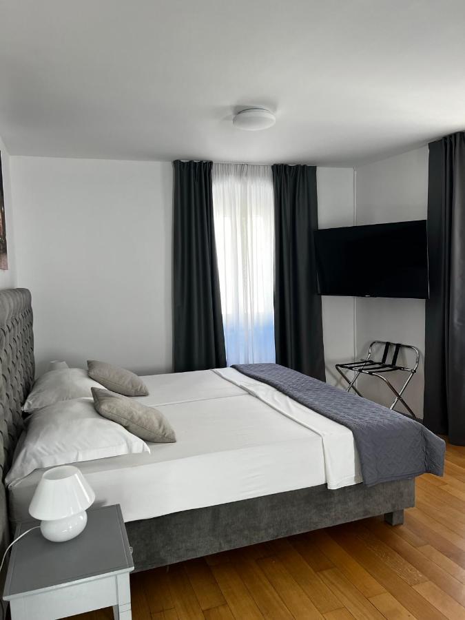 Tri Lava Luxury Living Hotel Split Bagian luar foto