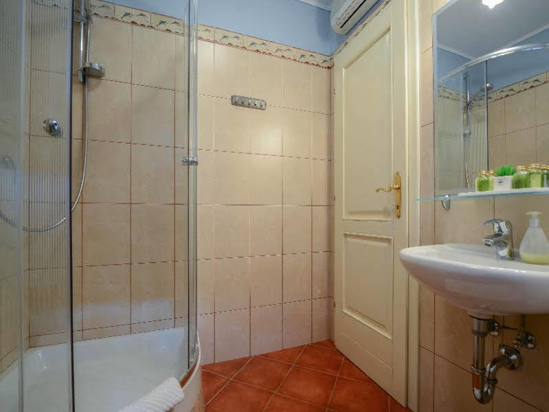 Tri Lava Luxury Living Hotel Split Bagian luar foto